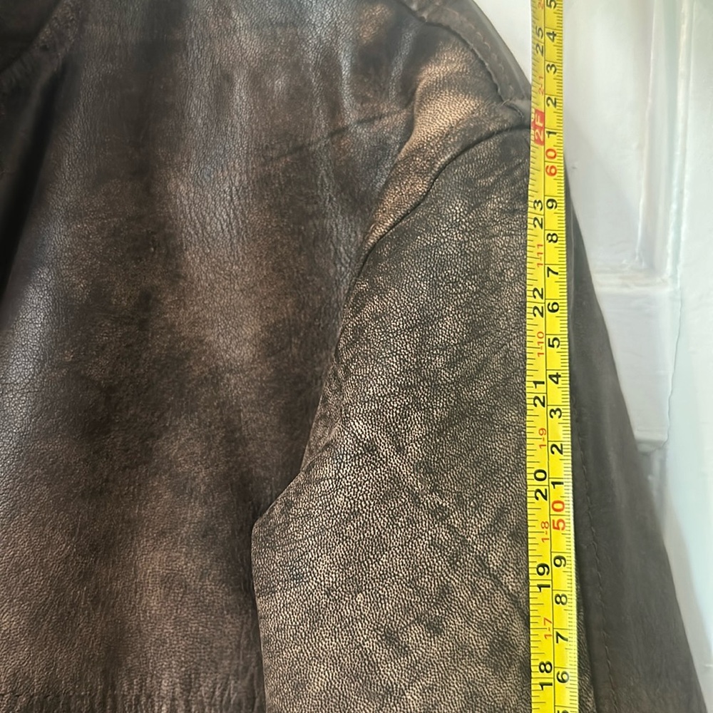 R—Jacket - Picture 14 of 16